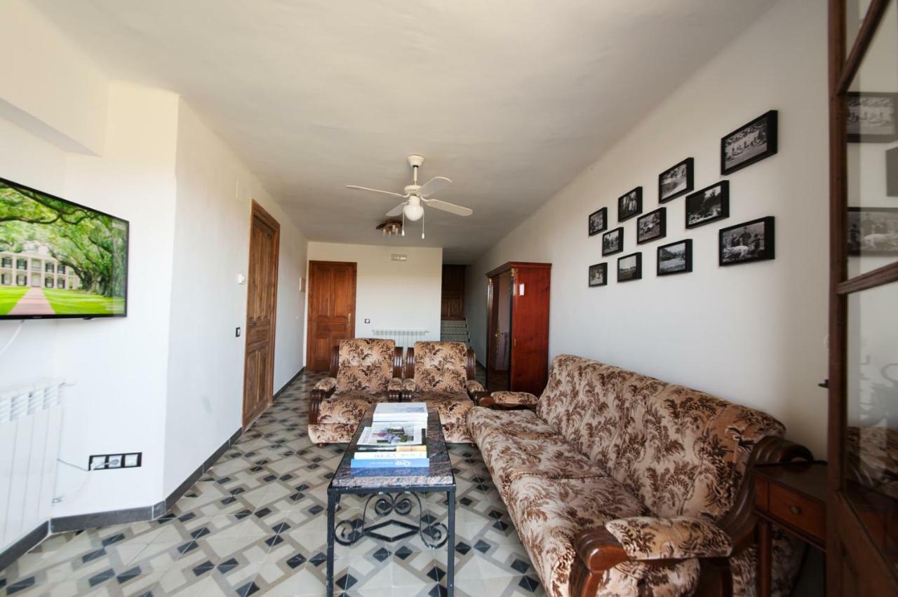 Casa Dominica Pension Graus Buitenkant foto
